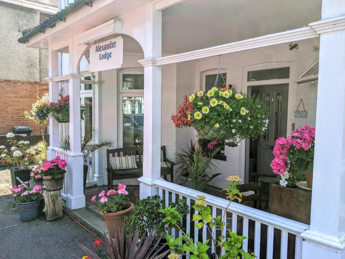 Alexander Lodge Борнмут Экстерьер фото